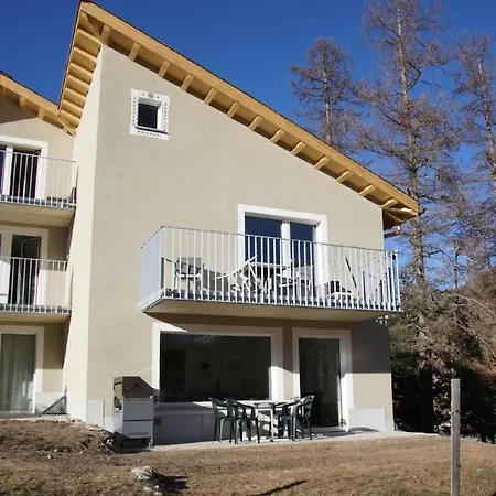 Chesa Clavadels By Interhome דירה פונטרסינה